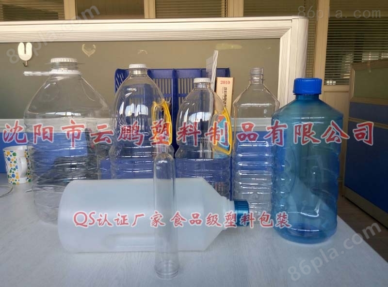 厂家现货供应多种规格塑料桶塑料瓶